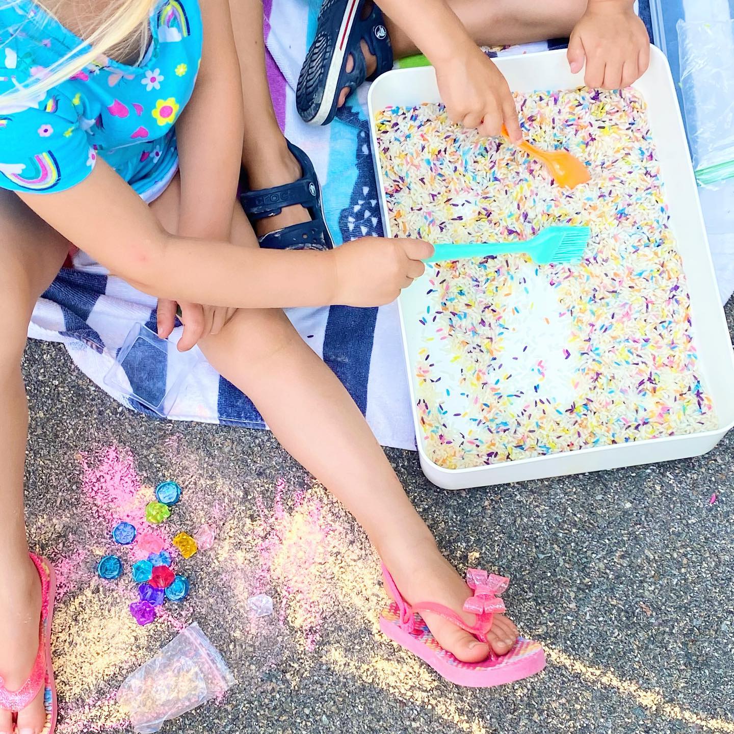 Bulk Sensory Bin Set – 24 Boxes per Pallet